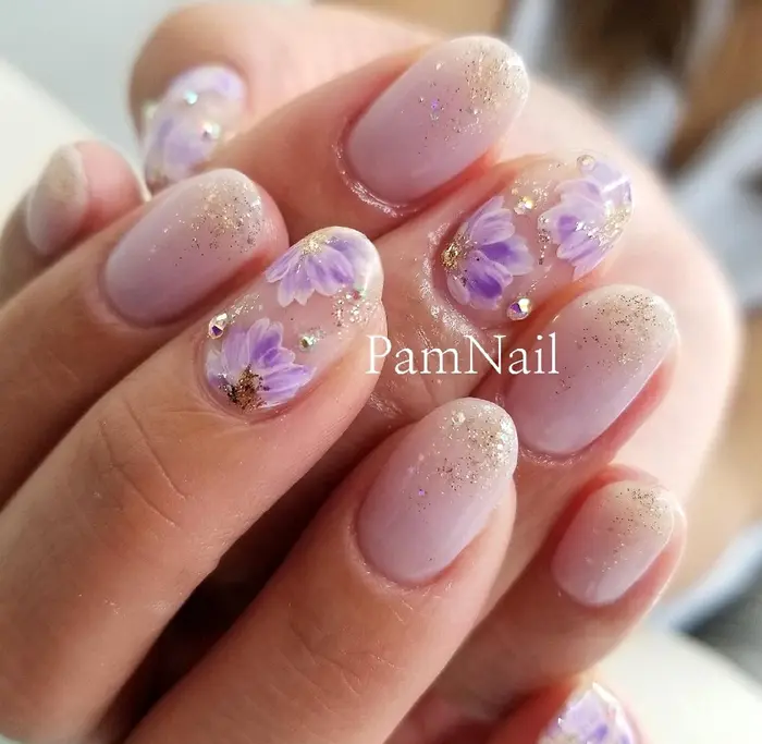 シアーパープルのフラワーart Pamnail所属 Pamnail Manamiのネイルデザイン ミニモ