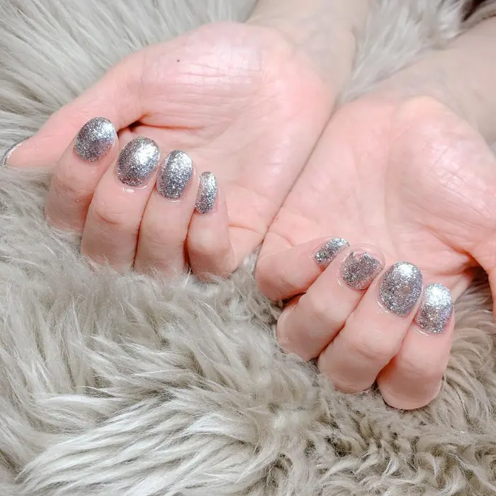 韓国ネイル 海外ネイル オフィスネイル パラジェル フィルイン ワンホンネイル ニュア Lakinail所属 Laki Nailのネイル デザイン ミニモ 韓国ネイル 海外ネイル オフィスネイル パラジェル フィルイン ワンホンネイル ニュア Lakinail所属 Laki Nailのネイル デザイン ミニモ