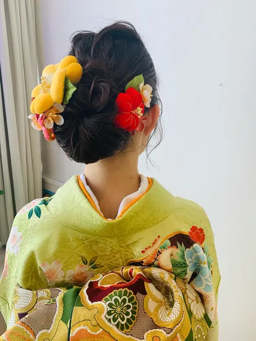 成人式ヘアセット おめでとうございます キレイめスタイル 前髪長め バランスよくボリューム付けてま Terrace Hair Spa所属 金子 愛世のヘアカタログ ミニモ