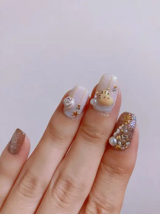 クリスマスsnoopyネイル ネイル アイラッシュveil池袋東口店所属 石田 愛美のネイルデザイン ミニモ