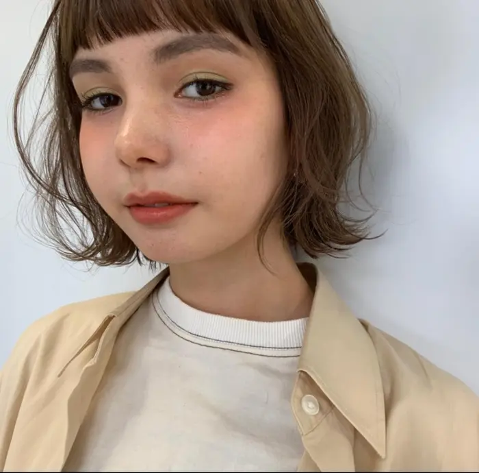 オン眉 ボブ Garland Ginza所属 インナーカラー Mireiのヘアカタログ ミニモ