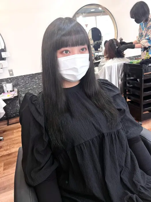 ワイドぱっつんロング ワンレングス Riko所属 韓国女優レイヤー 𝘒𝘈𝘕𝘛𝘈のヘアカタログ ミニモ