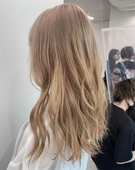 She所属 ケアブリーチ王子 しょーまのヘアカタログ ミニモ