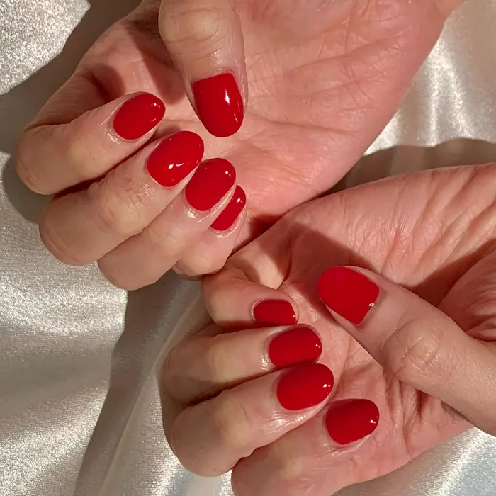 Marie Nails所属 Marie Akaneのネイルデザイン ミニモ