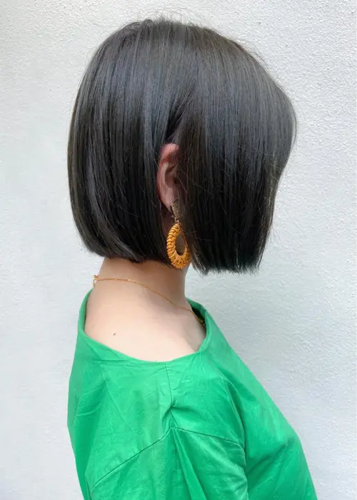 オリーブアッシュ 顎ラインの切りっぱなしミニボブがかわいい Morni所属 Asami Morniのヘアカタログ ミニモ