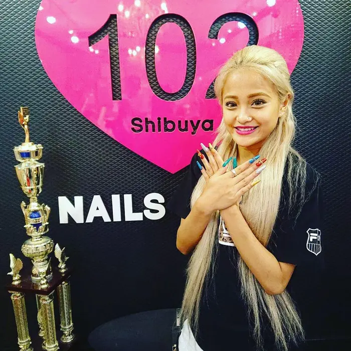 石垣千菜美ちゃん ネイルサロンnailsgogoにご来店 03 5728 4343 渋谷センター街 スカルプ専門 渋谷センター街nailsgogo所属 Nailsgogo スカルプ渋谷のネイルデザイン ミニモ