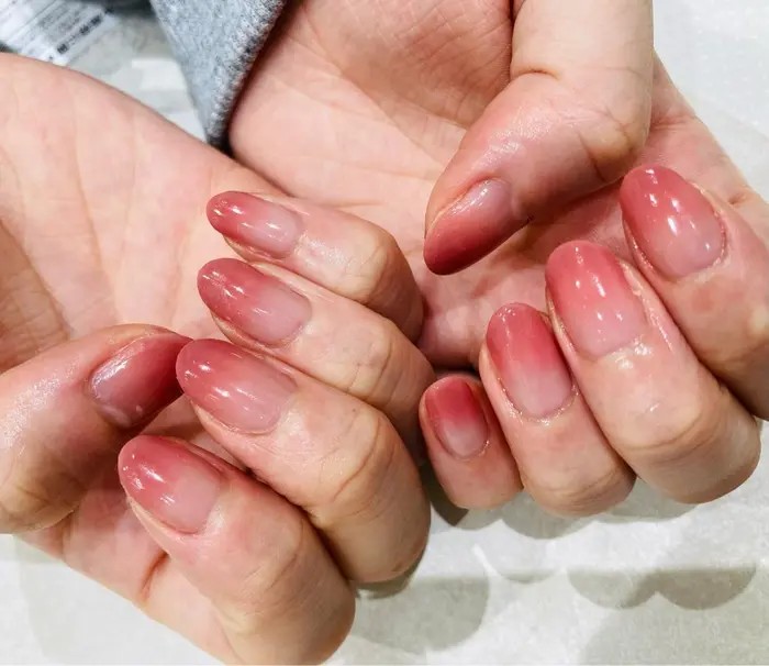 グラデーションネイル Branc秋田中通店所属 藤本 りかのネイルデザイン ミニモ