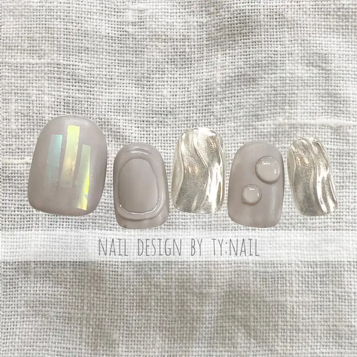 Mirror Ty Nail白金高輪 6 1より営業再開いたします ご予約 Ty Nail ティーワイネイル 所属 Ty Nailのネイルデザイン ミニモ