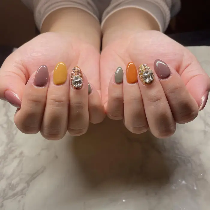 ツイードネイル 秋ネイル Remplir所属 Remplir Nailのネイルデザイン ミニモ