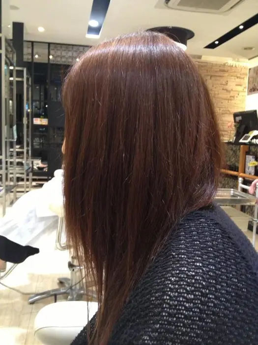 黒染めを２ヶ月前にしたあとの トーンアップです トリートメントを混ぜながらカラーすることで ダメージ Hair Salon Bi Ne所属 尼子 卓のヘアカタログ ミニモ