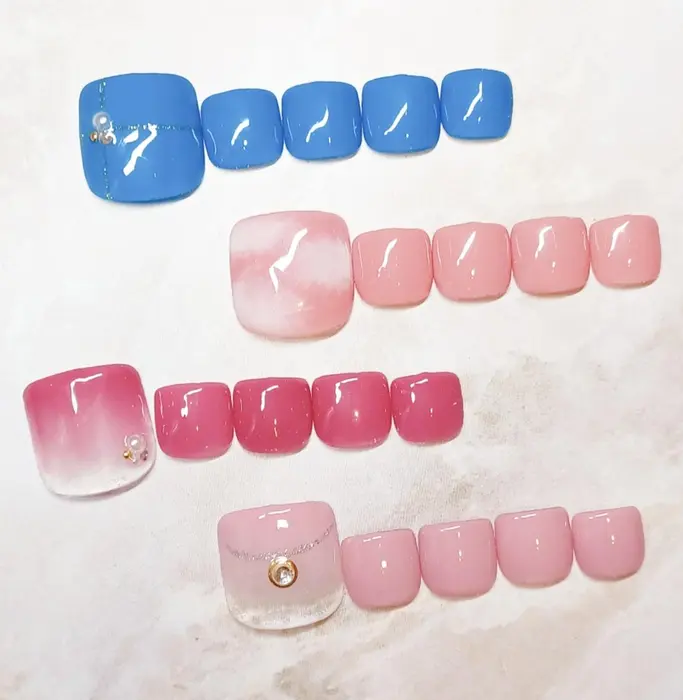 フットネイルアートありサンプルです パラジェル認定サロンbalance長町店所属 丸谷 悠葵のネイルデザイン ミニモ