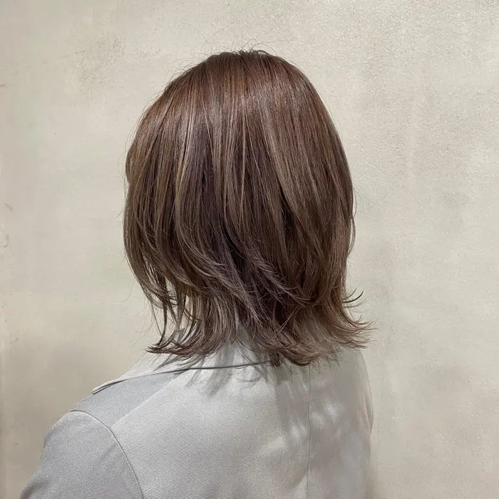 ミディアムウルフ D Log所属 髪質改善 地毛風ストレートのヘアカタログ ミニモ
