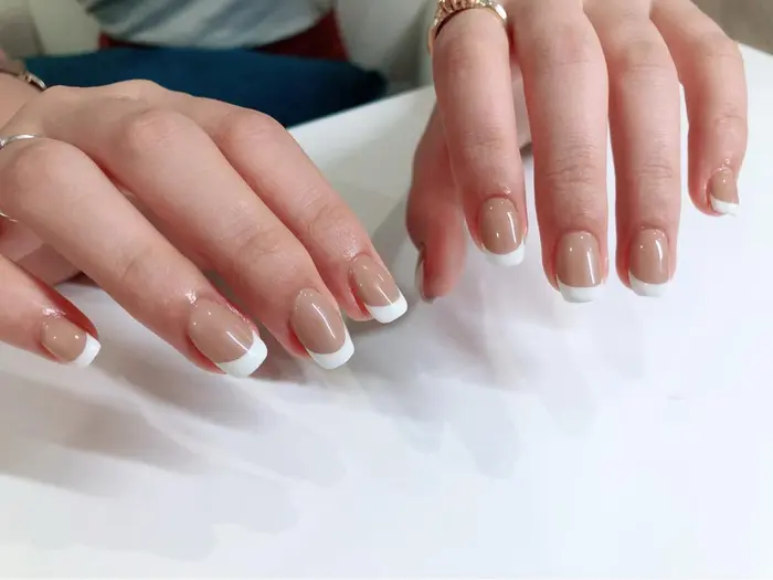 王道フレンチネイル Beauty Salon No R 所属 Mayuka のネイルデザイン ミニモ