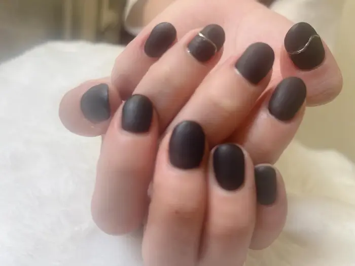 プラス500円でマットコートに Maison De Platinum所属 南船場nail Ma Ki Iのネイル デザイン ミニモ