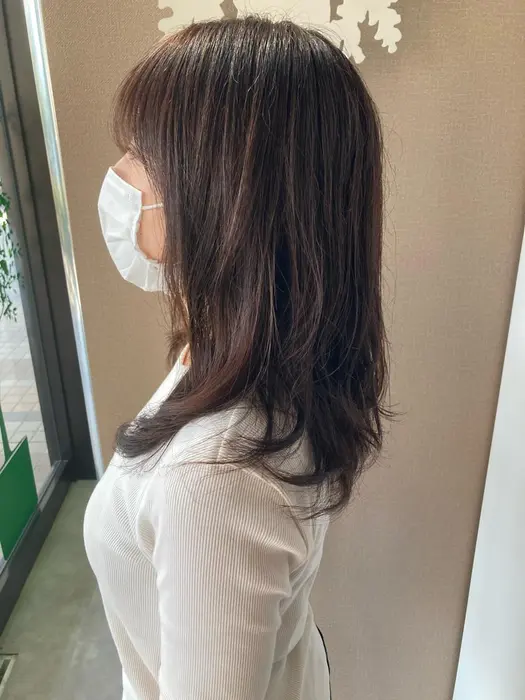 ワンカールデジタルパーマ 毛先に動きを オイル仕上げ 結んでもカワイイ United Peace 大手町所属 Hitomi のヘアカタログ ミニモ ワンカールデジタルパーマ 毛先に動きを オイル仕上げ 結んでもカワイイ United Peace 大手町所属 Hitomi のヘアカタログ ミニモ