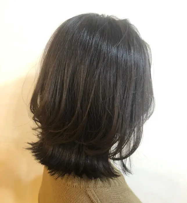ミディアムショート レディースカットモデル プルス所属 山下 和沙のヘアカタログ ミニモ