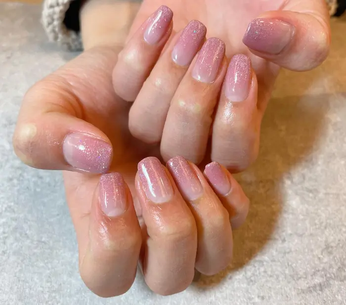 ナチュラルネイル グラデーションネイル 春ネイル Fastnail Plus 大宮店所属 Fastnail Plus 大宮店のネイル デザイン ミニモ