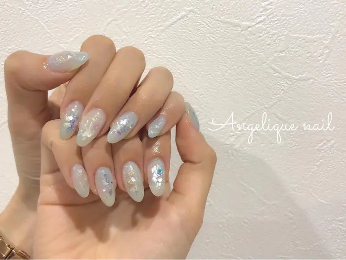 Bianca Angelique Nail所属 茂木 愛奈のネイルデザイン ミニモ