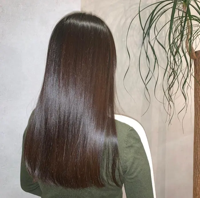 お手入れ楽チン艶々ストレート First山形所属 鈴木 花奈のヘアカタログ ミニモ