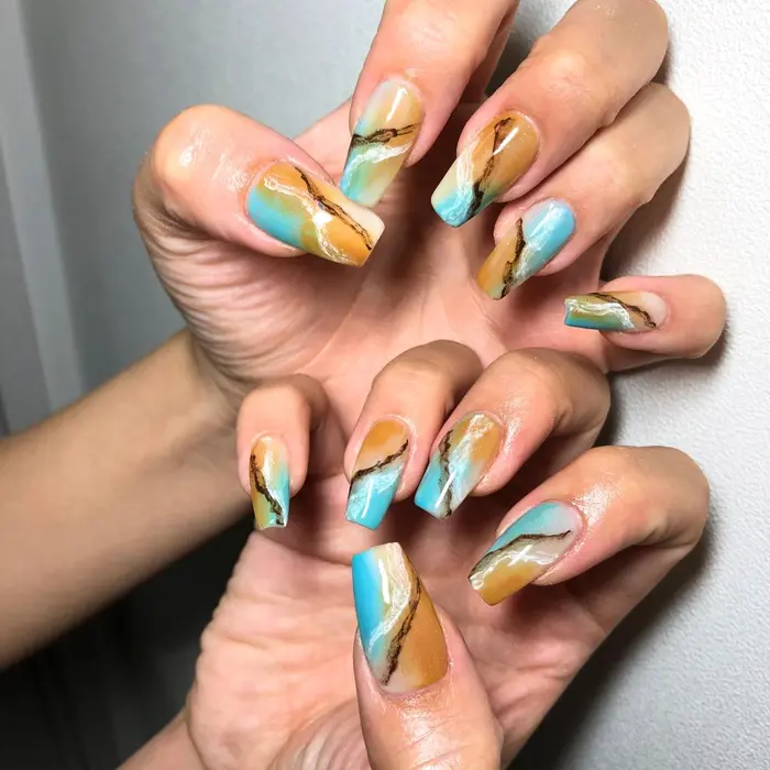 個性派大理石アートネイル ネイル ニュアンスネイル フットネイル 海外ネイル Naila Kiffer Studio所属 Nailartist Ayaのネイルデザイン ミニモ