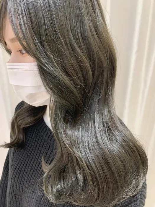 艶カラー オリーブベージュ N Sol所属 しまむら じゅんなのヘアカタログ ミニモ