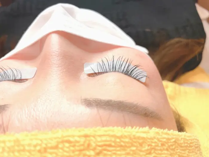 0 1 Cカール 100本 両目0本 Naitre Produced By Visage所属 西岡 美香子のマツエク デザイン ミニモ