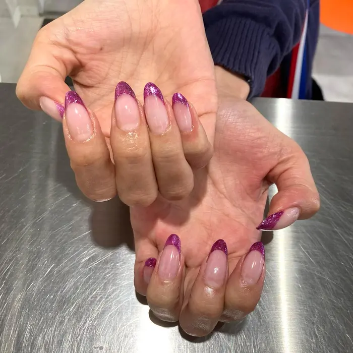 Kira Kira French ネイルキュート所属 菊池 美輝のネイルデザイン ミニモ