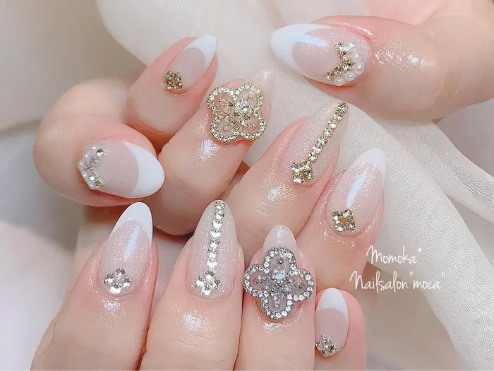 ヴァンクリパーツ コース以外の追加 ブランドパーツ1つ 550円 モカ東三国店所属 川上 桃果のネイルデザイン ミニモ