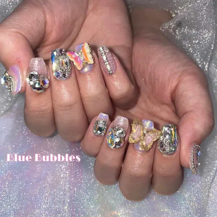 Blue Bubbles Abyシェアサロン 所属 ブルーバブルス Atsumiのネイルデザイン ミニモ