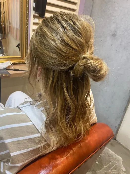 ラフで簡単なヘアアレンジ Allu所属 金子 鈴花のヘアカタログ ミニモ