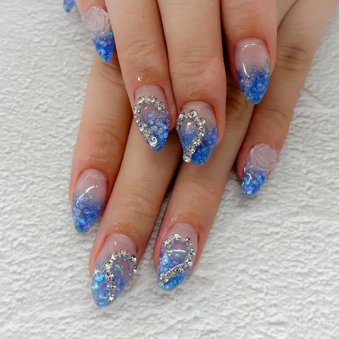 薔薇パーツお客さま持ち込み 持ち込み料1つ 50 Chiara Nail所属 S Nailのネイルデザイン ミニモ