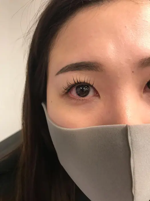 パリジェンヌラッシュリフト アイラッシュ ドライヘッドスパ Riri所属 本庄 吏沙のマツエクデザイン ミニモ