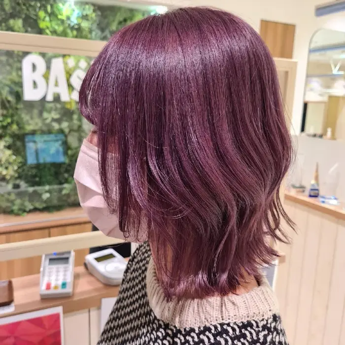 ブリーチ１回 ピンクパープル 色落ちも綺麗なので長い間楽しめます Bassa バサ 下井草店所属 髪質改善 透けカラー小出蓮のヘアカタログ ミニモ
