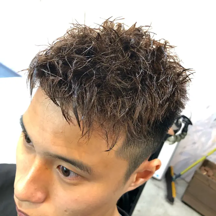 カット ツイストパーマ 料金は です Blink京橋所属 京橋口コミno1 Hirokiのヘアカタログ ミニモ