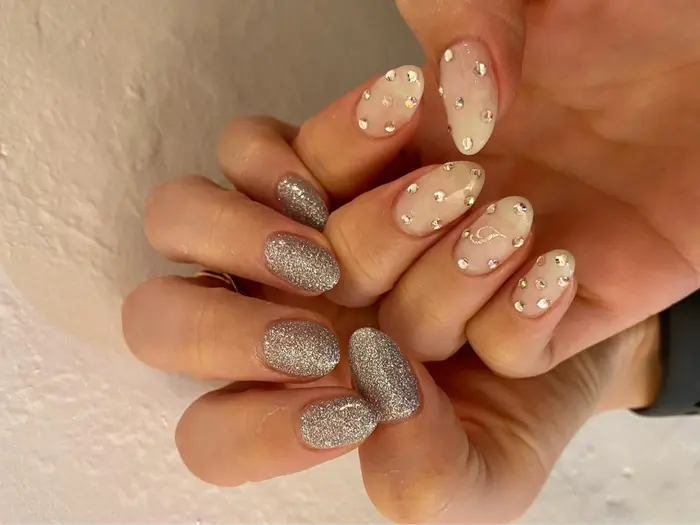 フラッシュネイル アシンメトリーネイル 韓国ネイル Merrow 横浜元町店所属 Merrow横浜元町 Shioのネイル デザイン ミニモ フラッシュネイル アシンメトリーネイル 韓国ネイル Merrow 横浜元町店所属 Merrow横浜元町 Shioのネイル デザイン ミニモ