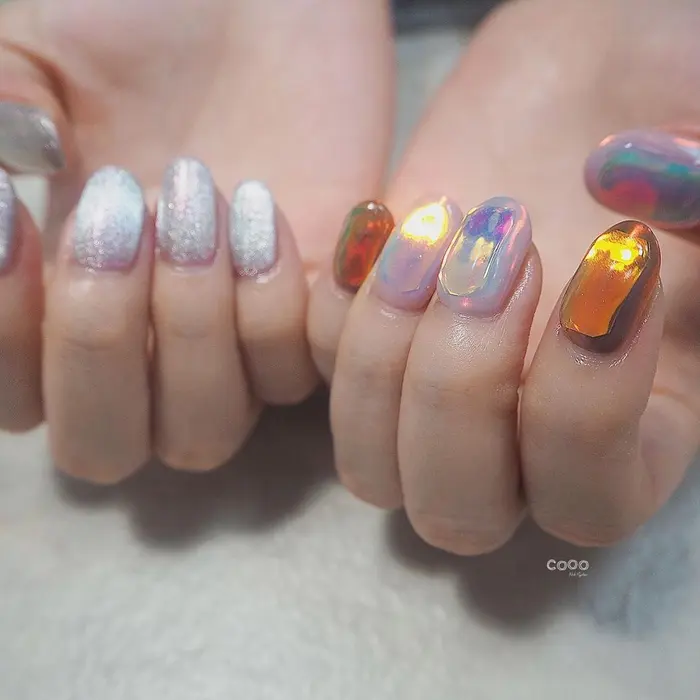 氷ネイルがラッシュな最近です お爪の形 長さ ベースカラーによって うるうるツヤツヤ具合が変 Nailsalon Cooo所属 Cooo クー Shimizuのネイルデザイン ミニモ