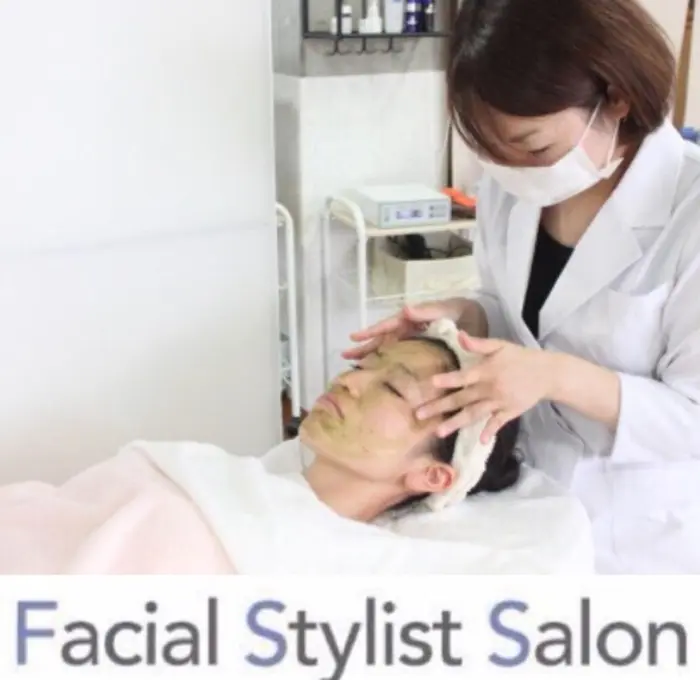 フェイシャルスタイリストサロン相模原店のエステ リラクサロン スタッフ情報 中島 彩 Minimo ミニモ