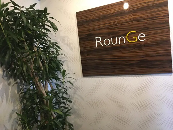 Rounge大宮店のネイルサロン スタッフ情報 田村 紫保 ミニモ