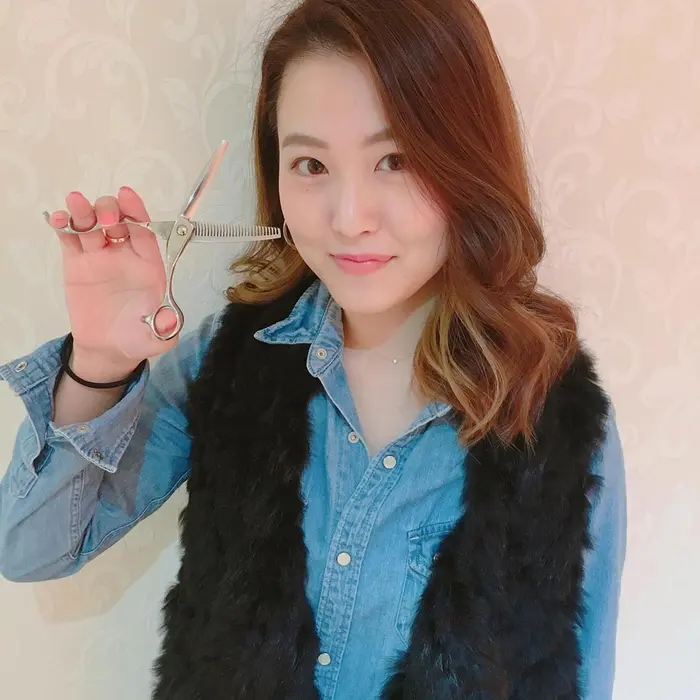 Hair Nail Vivenciaの美容室 美容院 スタッフ情報 福田 恵 ミニモ