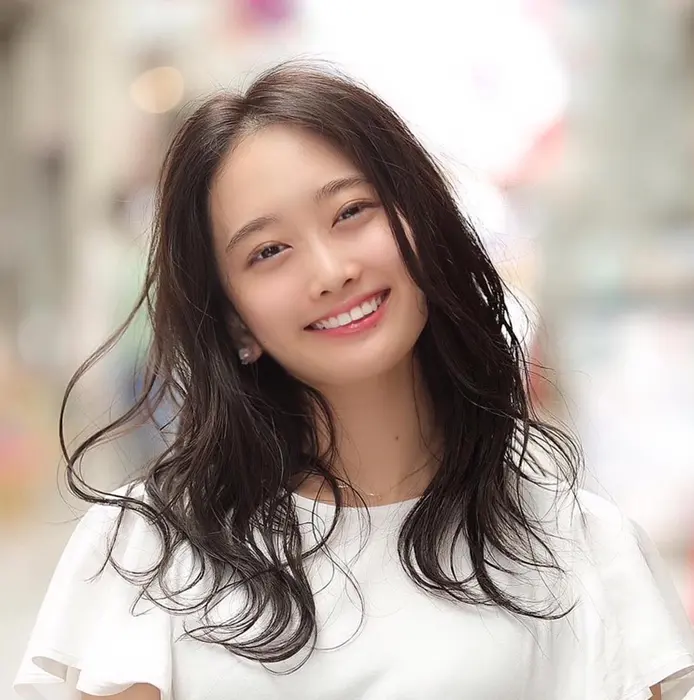 ヘアラウンジエミューの美容室 美容院 スタッフ情報 Shun ミニモ