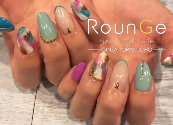 Nail Eyelash Salon Rounge銀座有楽町のネイルサロン スタッフ情報 斉藤 まりん ミニモ