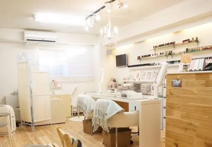 マナオラネイルのネイルサロン スタッフ情報 宮本 舞 ミニモ