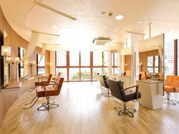 Terrace Luxbe Jr西宮店の美容室 美容院 スタッフ情報 深井 宏行 ミニモ