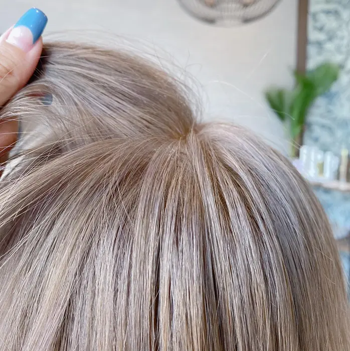 Kamibito Plus 香芝店の美容室 美容院 美容師情報 真崎 優奈 ミニモ