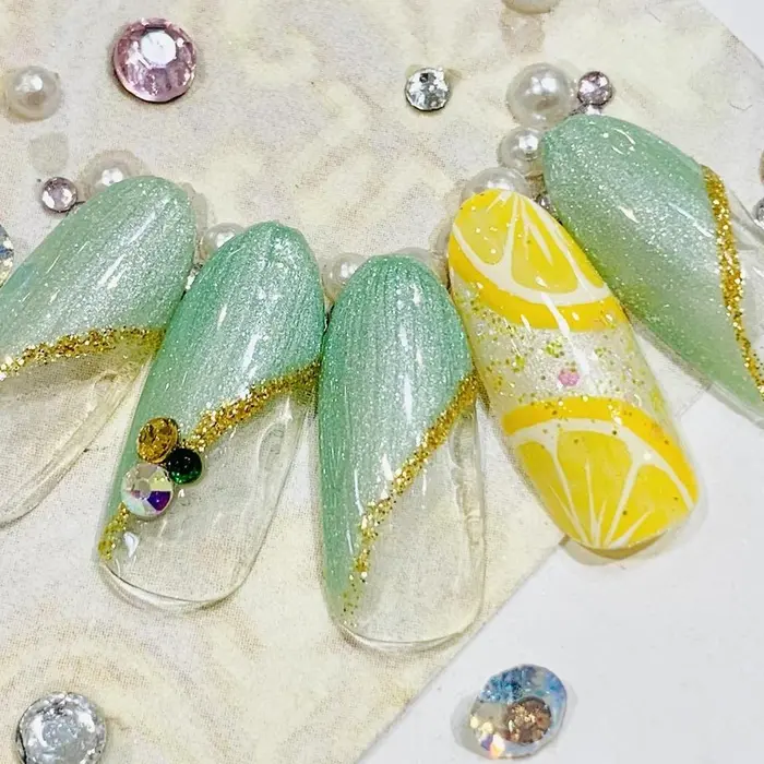 ティーエヌ 下総中山駅前店のネイルサロン スタッフ情報 山後 桃奈 ミニモ