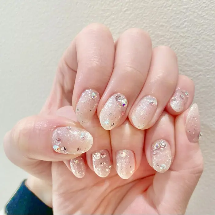 Neolive Ginzaのネイルサロン ネイリスト情報 矢羽田 玲菜 ミニモ