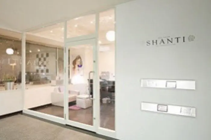 Nail Salon Shantiのネイルサロン スタッフ情報 Shanti 栄店 ミニモ