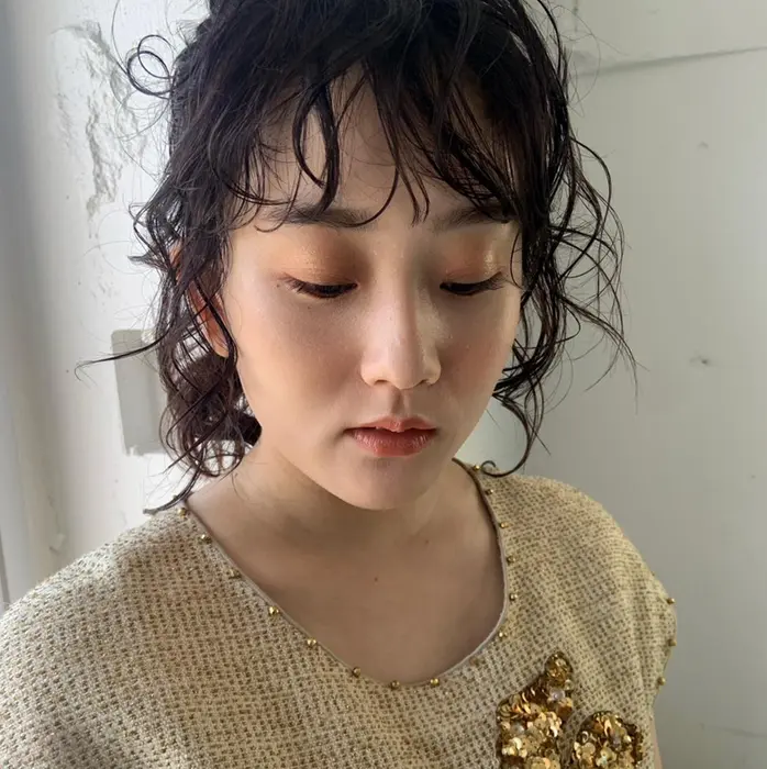 ミルクティーベージュウルフカット｜MINT Hair Salon / Makeup所属・MINT Ricoのヘアカタログ