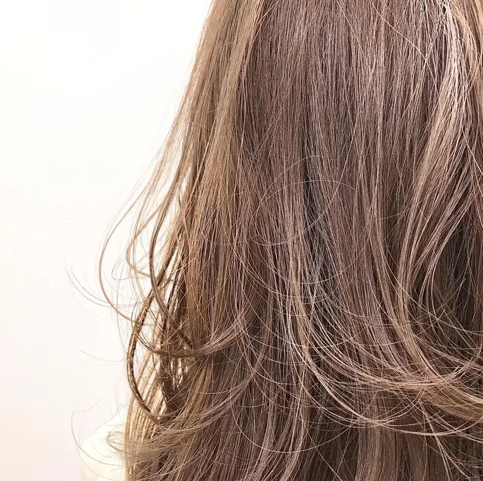 Quatro Granciieux 川崎店の美容室 美容院 スタッフ情報 若月 りさ子 ミニモ