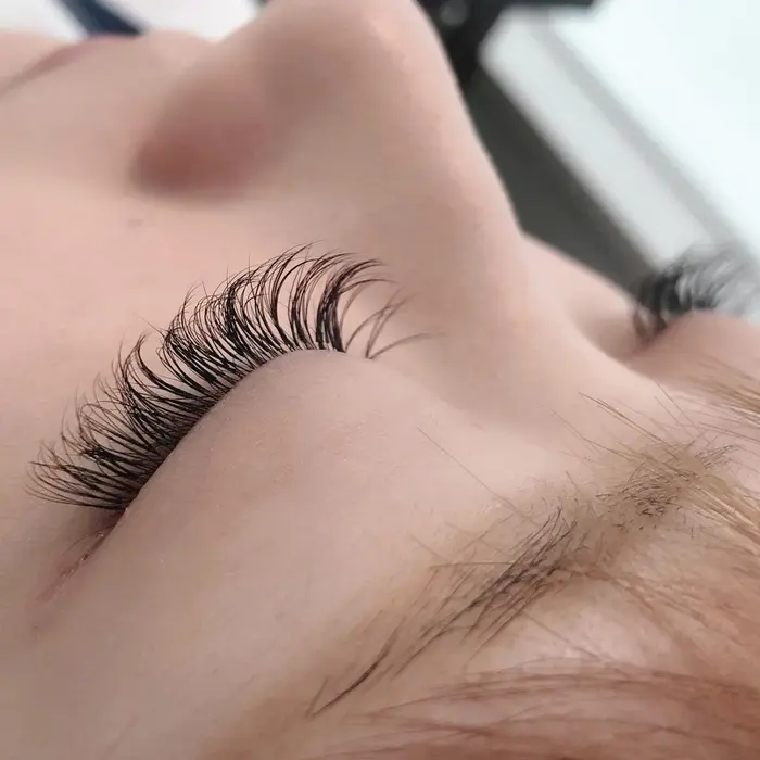 Vtg Eyelashつくば店のマツエクサロン スタッフ情報 Vtg つくば店 仲村彩夏 ミニモ